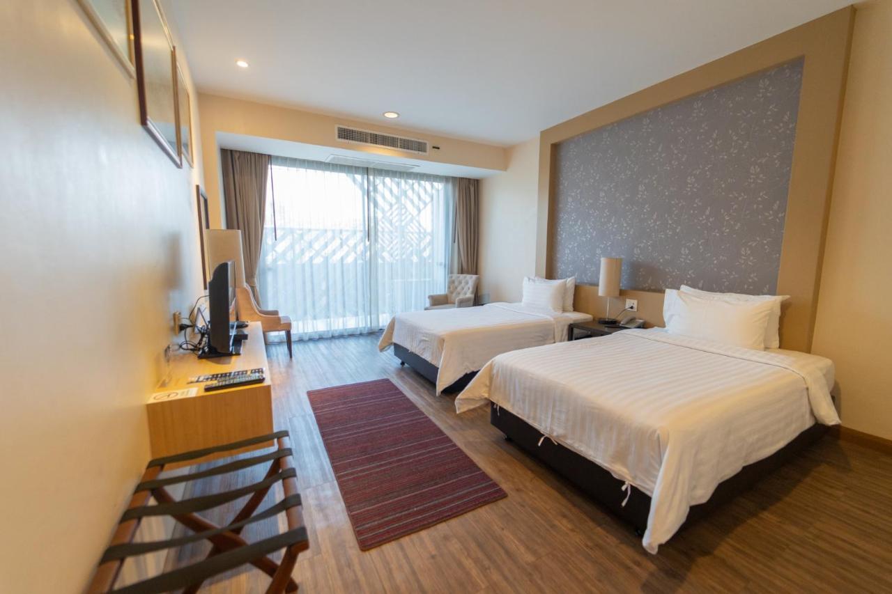 Rimkhobfa Urban Resort Samut Prakan Ngoại thất bức ảnh
